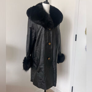 Vintage Real Leather Coat w/ Fox Fur Trim Black | Size M-L Mobwife